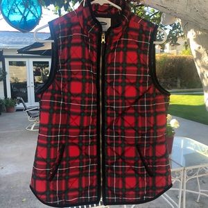 Beautiful Red & Black Puffer Vest!